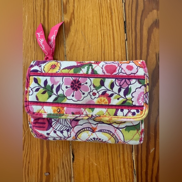Vera Bradley Pink Floral Wallet - Picture 1 of 4